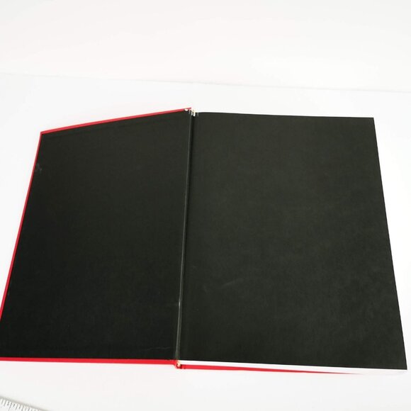 Canadian Whos Who 2010 Red HC Biography Genealogy Toronto Grey Publishing - Picture 6 of 12